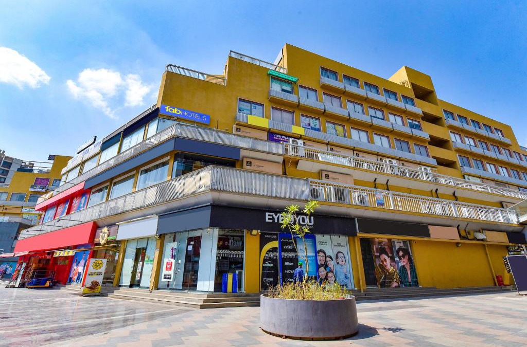 Bopal Hotel | FabHotel Kaviya - Bopal