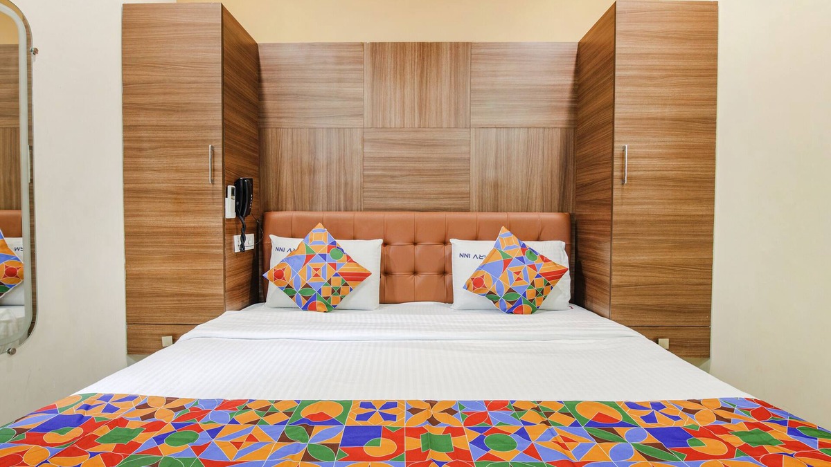 Triplicane Hotel | Fabhotel Mrv Inn
