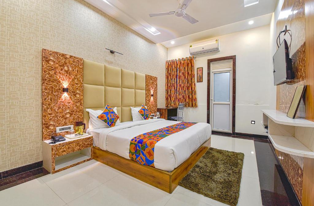 Kota Hotel | FabHotel Prime Shaily Royal
