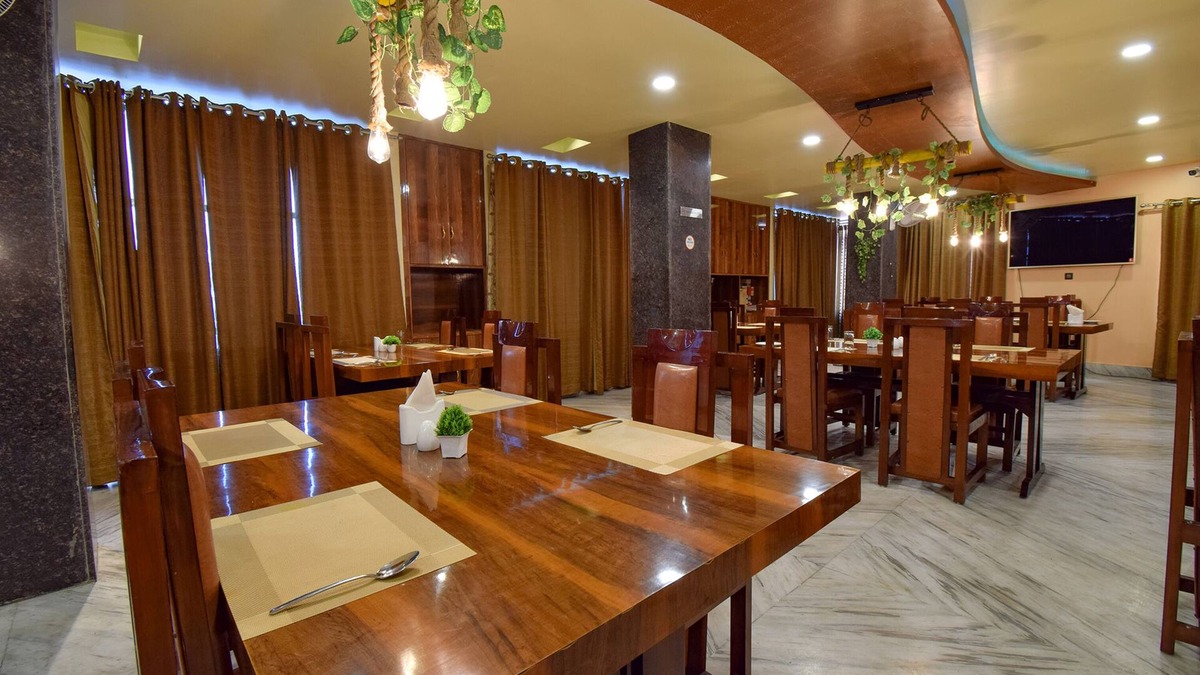 Sualkuchi Hotel | Fabhotel Red Rose