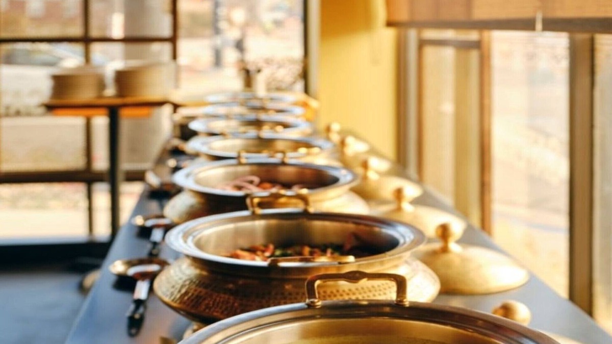 Defence Colony Hotel | Fabhotel Richa Palace