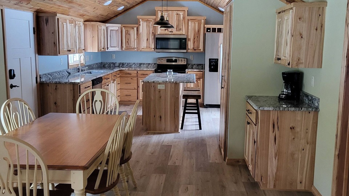Sturgeon Bay House | Fabulous 2-bedroom house with WiFi in Sturgeon Bay