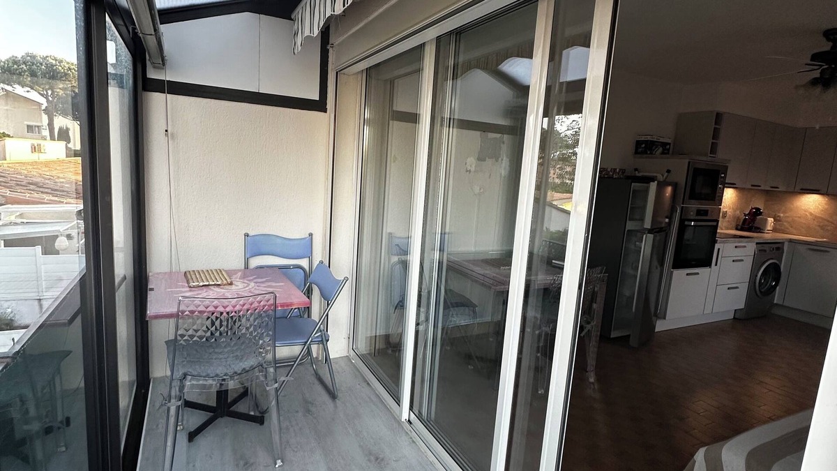 Marseillan Plage Apartment | Fabulous 2-room apartment - avenue de la Méditerranée -clim- wifi- parking space