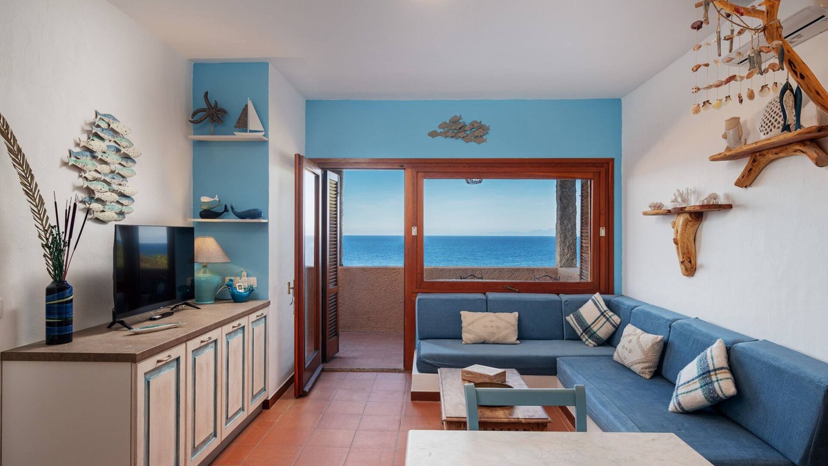 Costa Paradiso House | Fabulous apartament with terrace by the sea