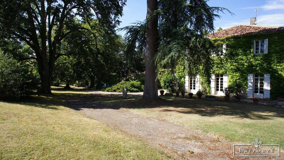 Condom House | Fabulous, beautifully renovated Gite