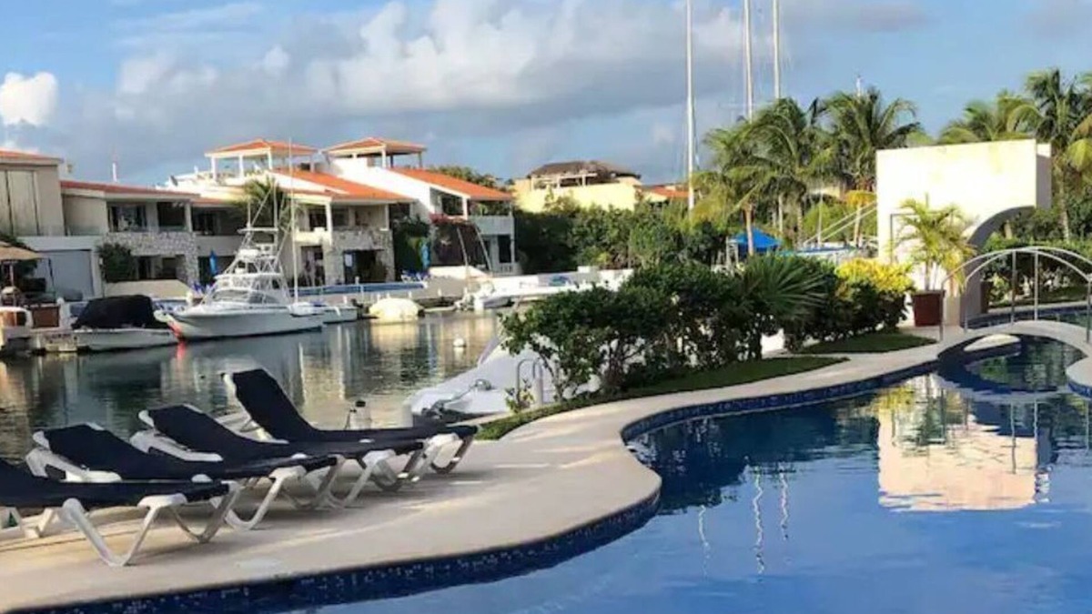 Puerto Aventuras Condo | Fabulous Ocean Canal/Marina View-Puerto Aventuras