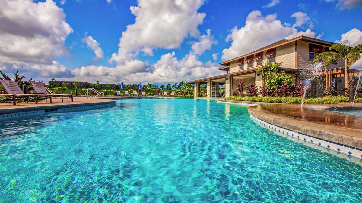 Poipu House | Fabulous Poipu 6 bedrooms for 10-12! AC!