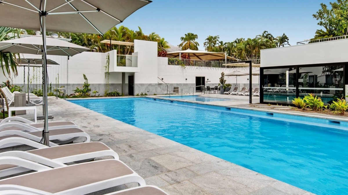 Noosa Heads Apartment | Fabulous Position on Noosa Sound with beautiful water views
