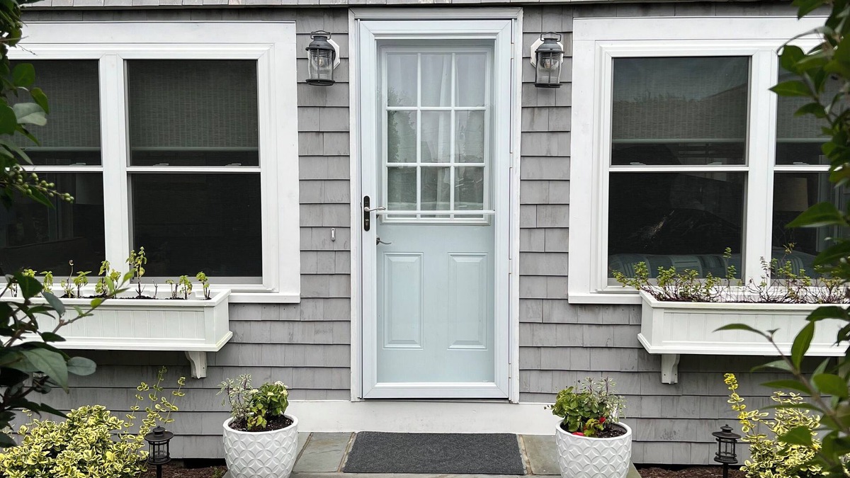 Point Judith House | Fabulous, Sparkling Clean, Walk to Everything!