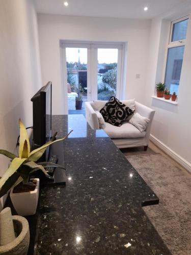 Blackpool House | Fabulous terrace cottage
