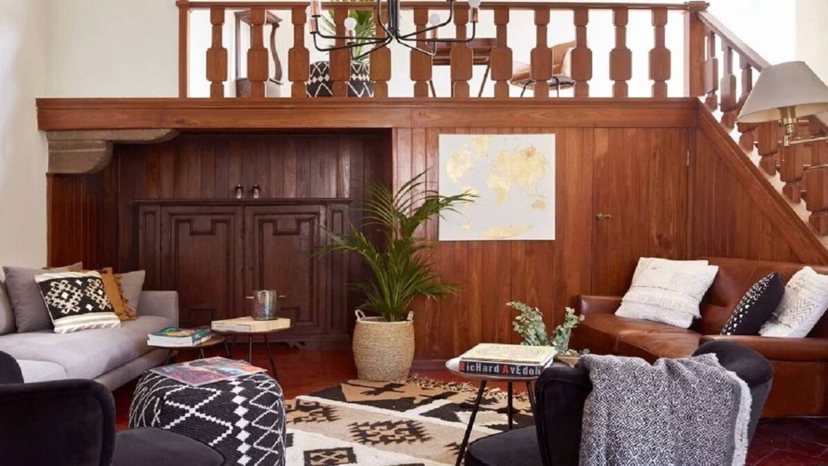 Oltrarno Apartment | Facing Florence's beloved Pitti Palace and Gardensn