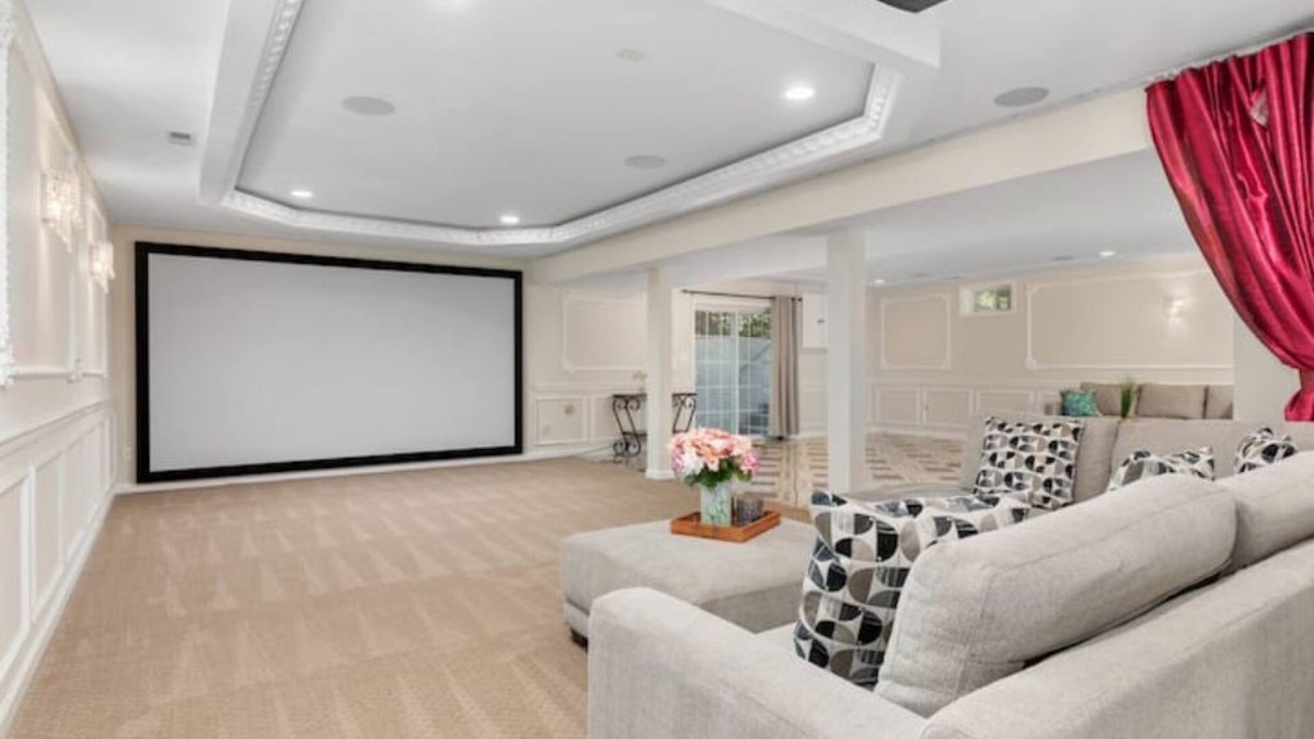 Fairfax House | Fairfax-GMU 2BR Retreat - Fire Pit & Wooded Views