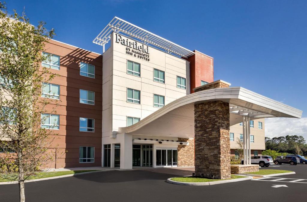 Bonita Springs Hotel | Fairfield by Marriott Inn & Suites Bonita Springs