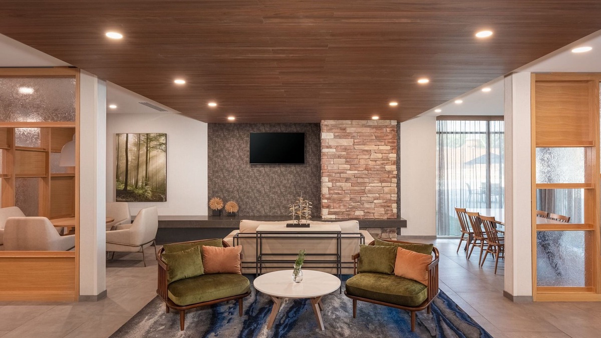 South Central Omaha Hotel | Fairfield by Marriott Inn & Suites Omaha at MH Landing