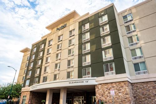 Downtown San Antonio Hotel | Fairfield by Marriott San Antonio Alamo Plaza Convention Center