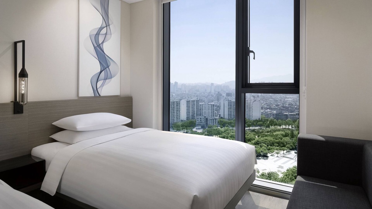 Yeongdeungpo-gu Hotel | Fairfield by Marriott Seoul
