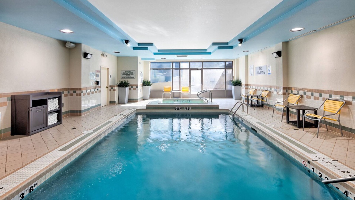 Northeast Mississauga Hotel | Fairfield Inn and Suites by Marriott Toronto Airport