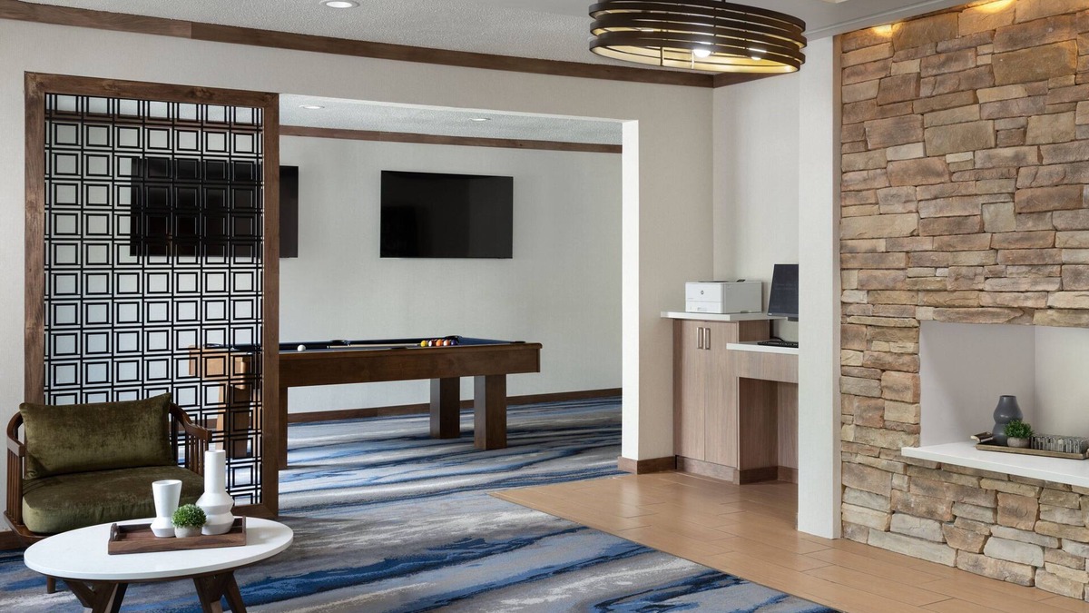 Franklin Park Hotel | Fairfield Inn and Suites by Marriott Austin South