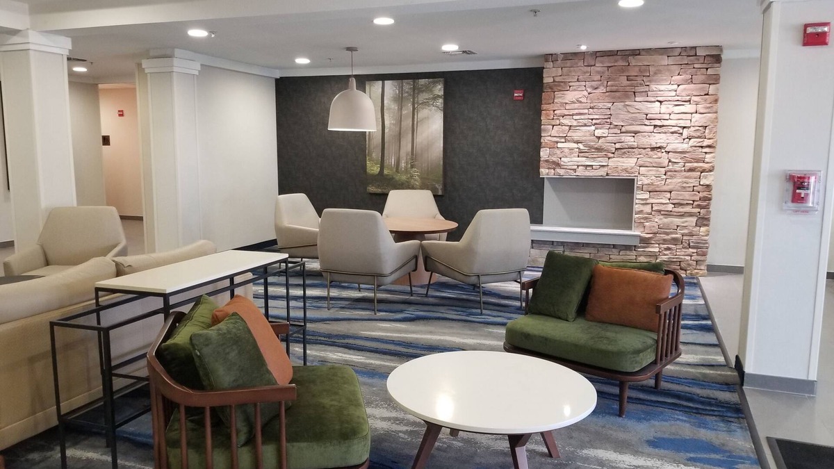 Bonanza Hotel | Fairfield Inn and Suites by Marriott Laredo