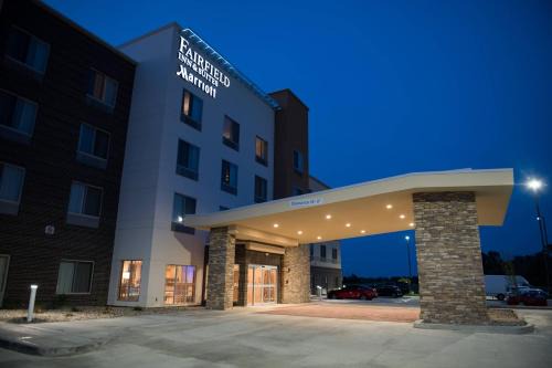 Anderson Hotel | Fairfield Inn & Suites by Marriott Anderson