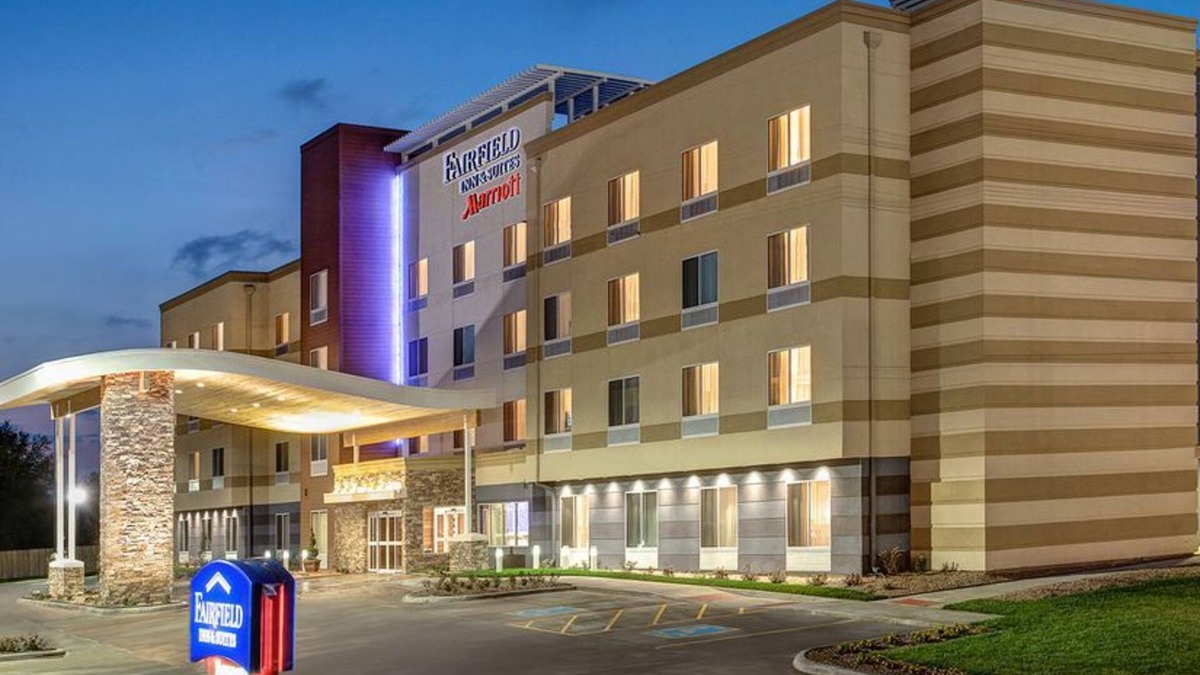 Clinton Hotel | Fairfield Inn & Suites by Marriott Jackson Clinton