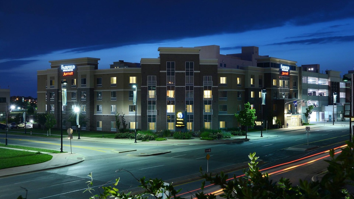 Downtown Wichita Hotel | Fairfield Inn & Suites by Marriott Wichita Downtown