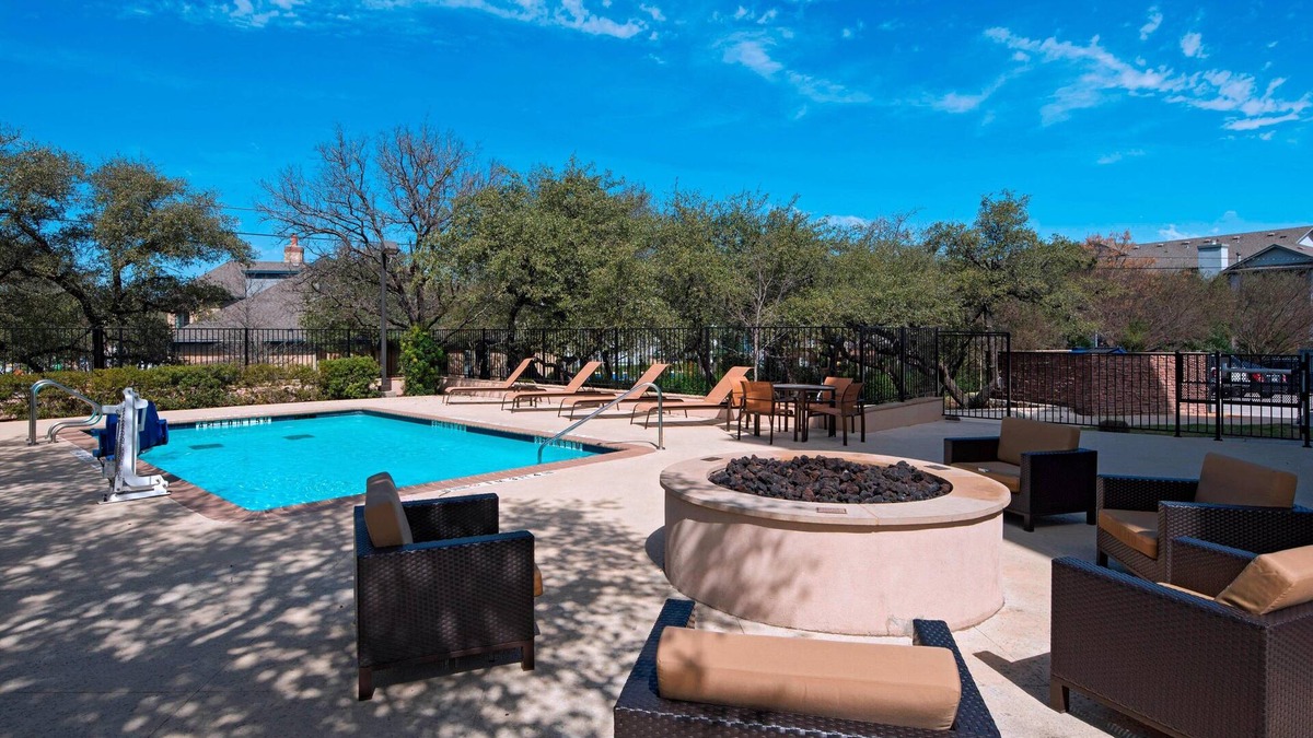 McNeil Hotel | Fairfield Inn & Suites by Marriott Austin Northwest/Research Blvd