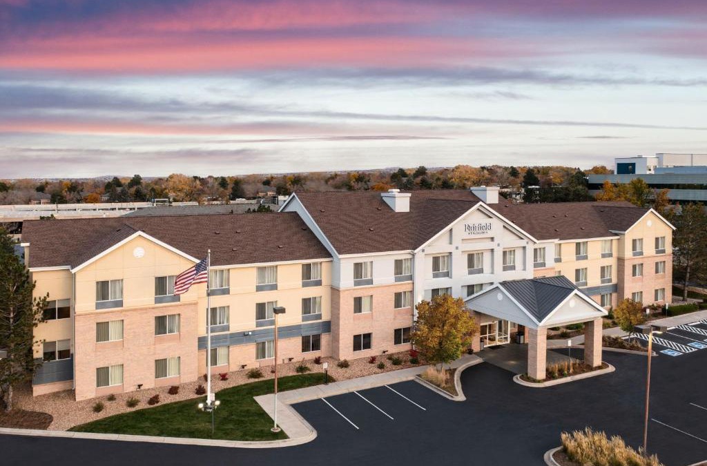 Heather Gardens Hotel | Fairfield Inn & Suites by Marriott Denver Aurora/Medical Center