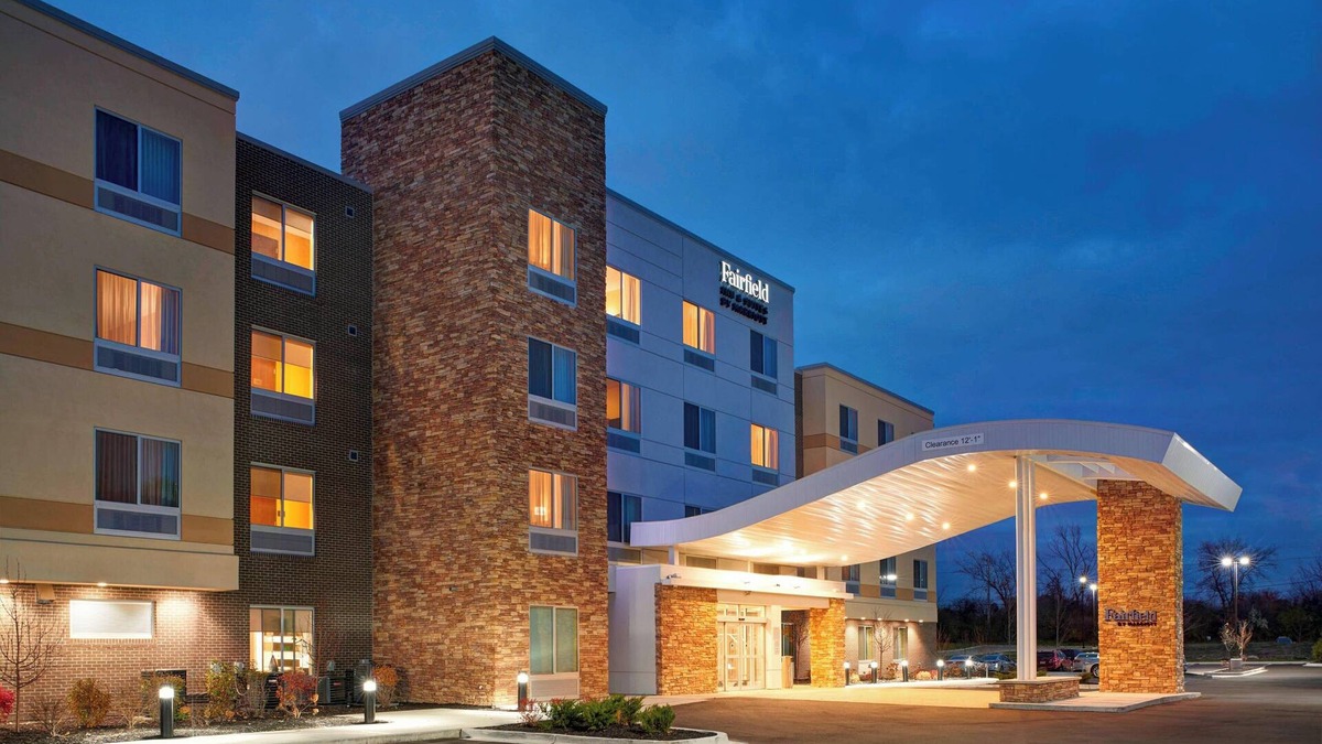 Ypsilanti Hotel | Fairfield Inn & Suites by Marriott Ann Arbor Ypsilanti