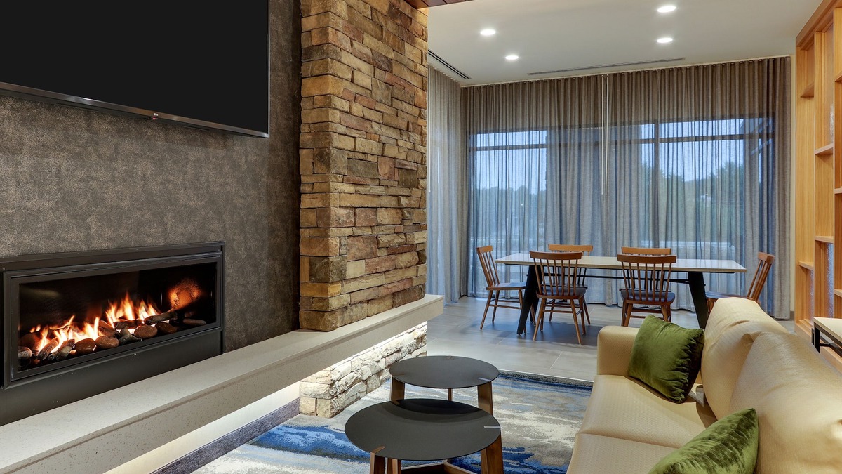 Weaverville Hotel | Fairfield Inn & Suites by Marriott Asheville Weaverville