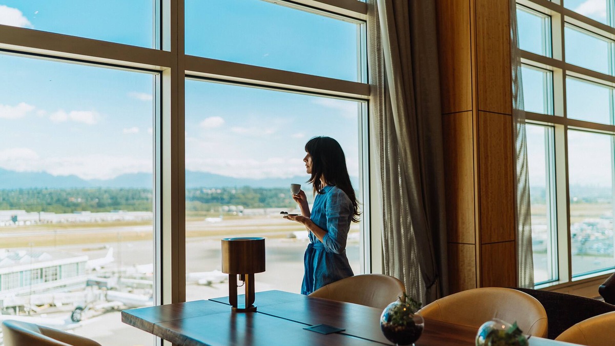 Richmond Hotel | Fairmont Vancouver Airport - Gold Experience