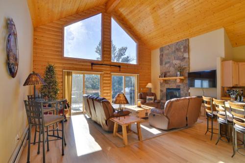 Fairplay House | Fairplay Cabin with Mountain Views!