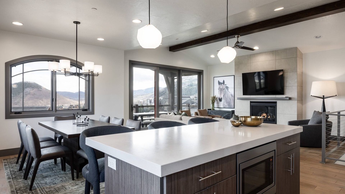 Park City House | Fairway Chalet - Luxury in Park City | Close to Canyons Ski Lift