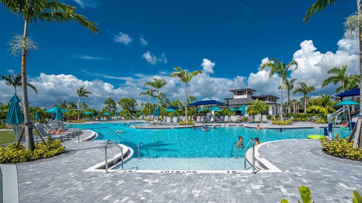 Venice Condo | Fairway Villa 204 Wellen Park