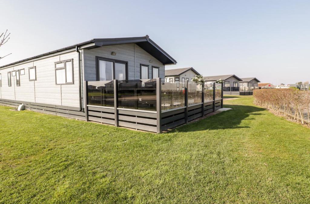 Burnham-on-Sea House | Fairways 4 - Sunny Meadows