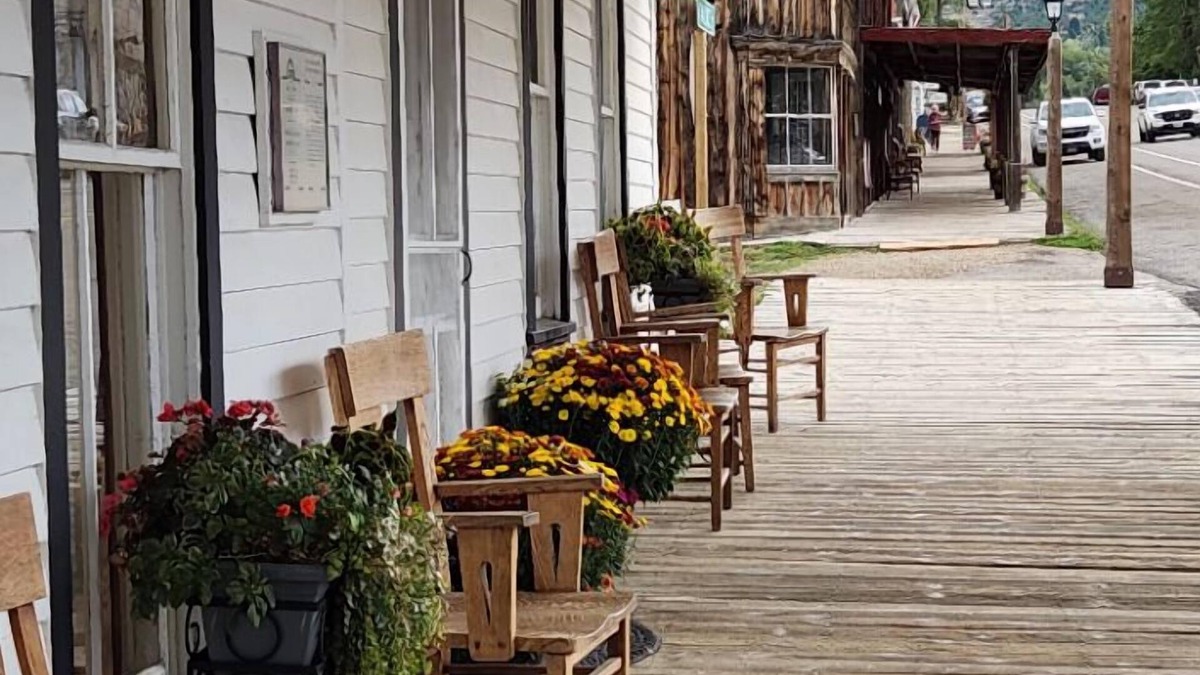 Virginia City Hotel | Fairweather Inn and Nevada City Cabins