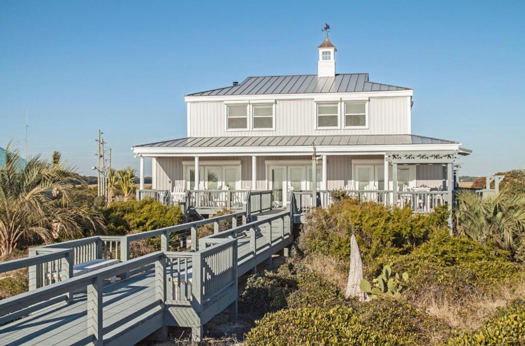 Caswell Beach House | Fairwinds by Oak Island Accommodations