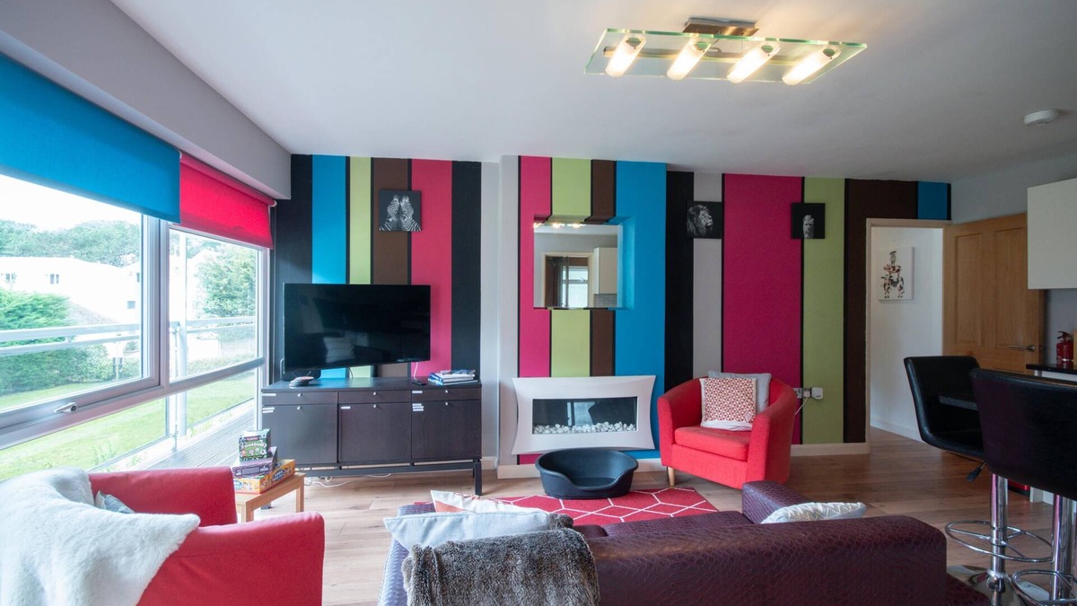 Sandbanks Apartment | Fairwinds in Poole With 2 Bedrooms and 1 Bathrooms