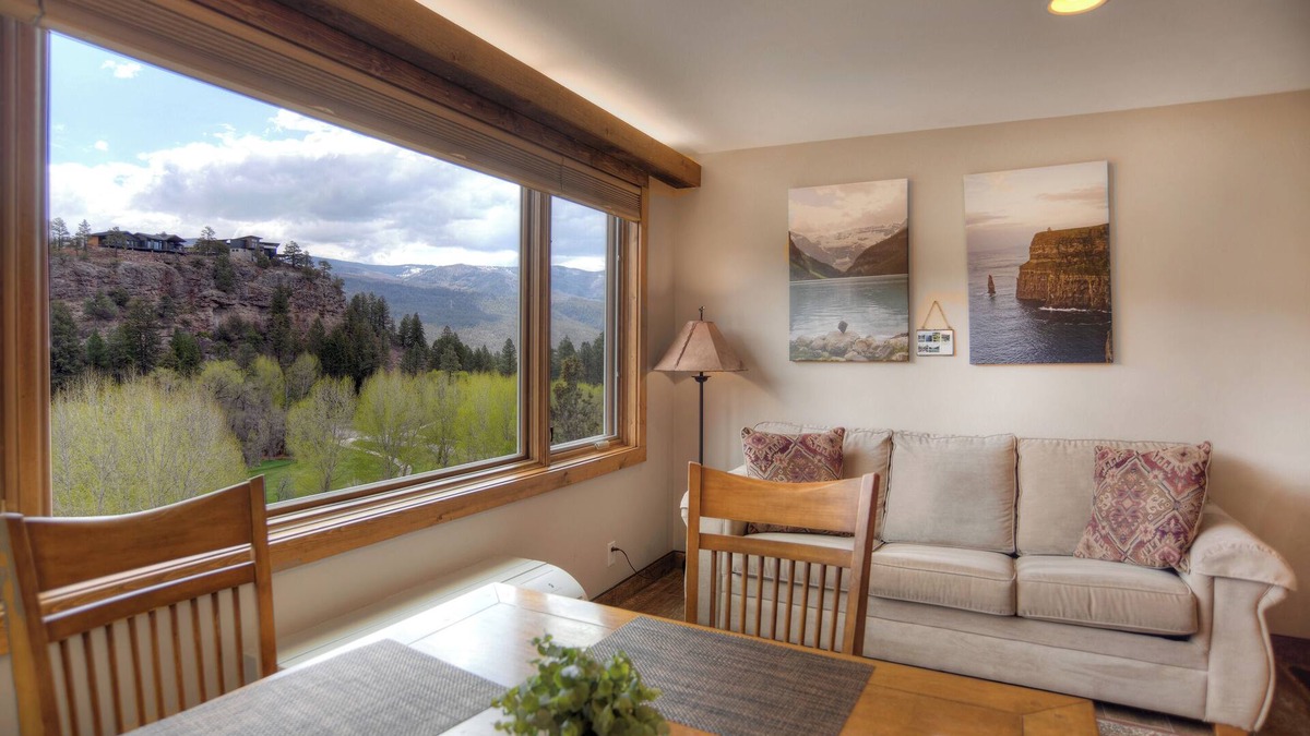 Purgatory Cabin | Falcon Crest (#229) |10 min to Ski - Golf - AC - Pool/Hot Tub - Views