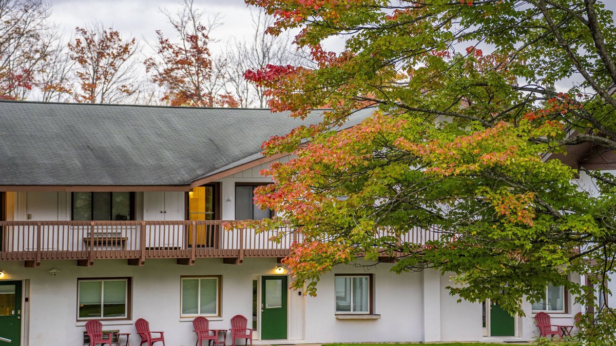 Bellaire Condo | Fall Colors. Chair lift rides. 2 bedrooms sleeps 6