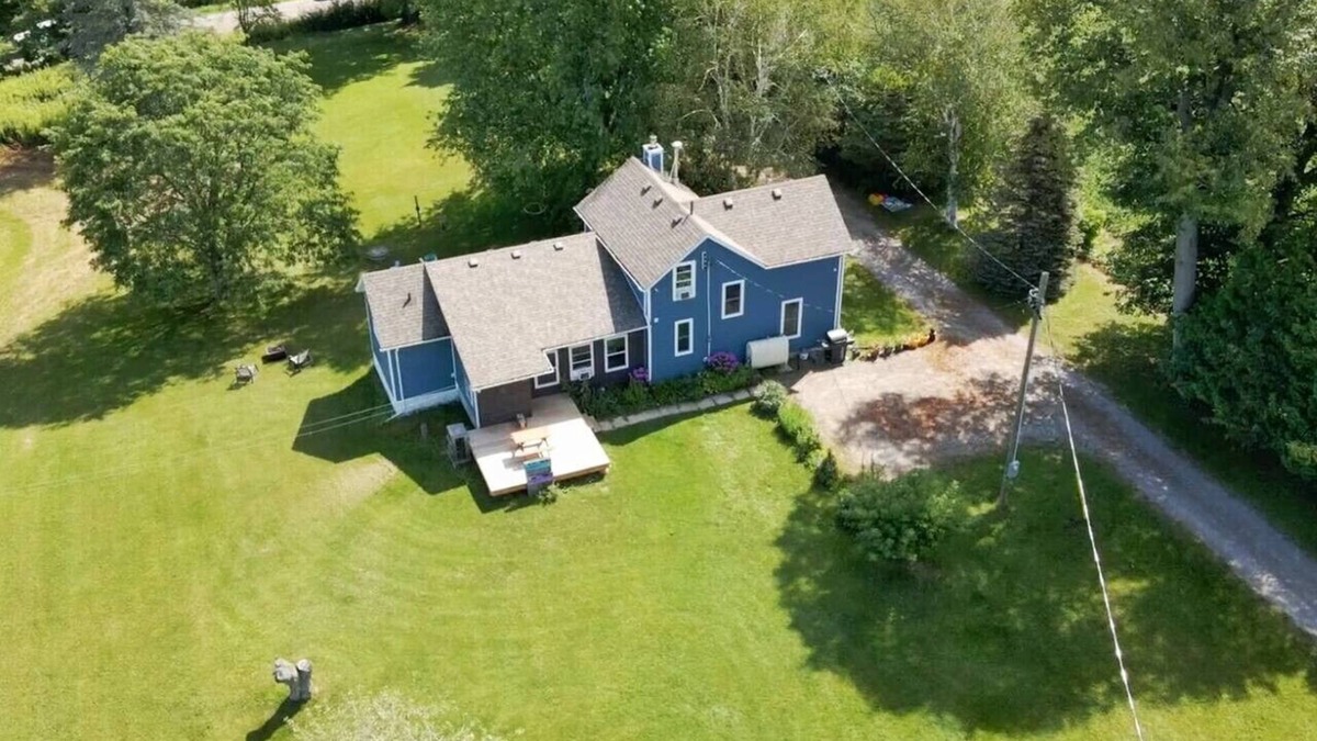 Cramahe Other | Fall Farmhouse Retreat -Hottub/BBQ/Stargaze