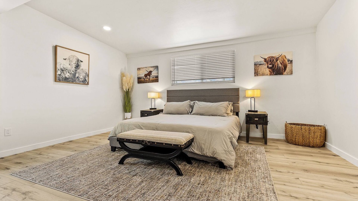 Flagstaff House | Fall in Flagstaff | Enjoy our Local Discounts