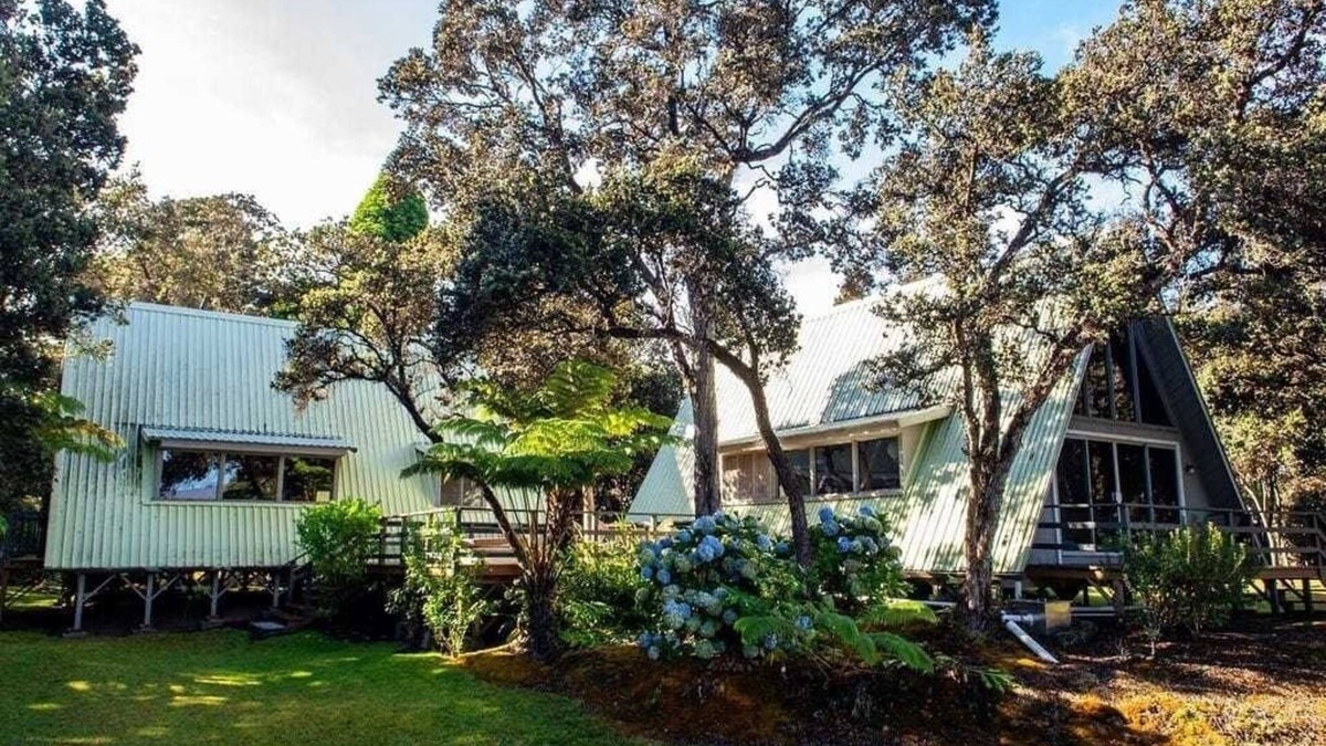 Volcano Cottage | Fall Special! Hale Nene Volcano A-Frame Cottage with Hot Tub