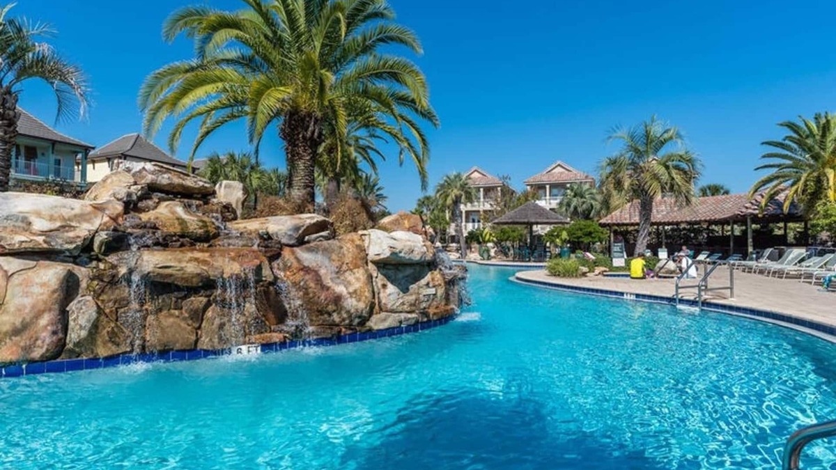 Villages of Crystal Beach House | FALL/WINTER SPECIALS! Luna Del Mar - POOL, HOT TUB, GRILL!