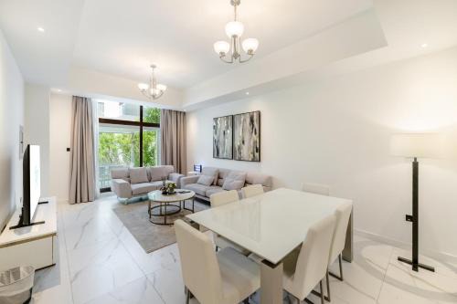 Dubai Apartment | FAM Living Elie Saab 4 Bedroom Townhouse