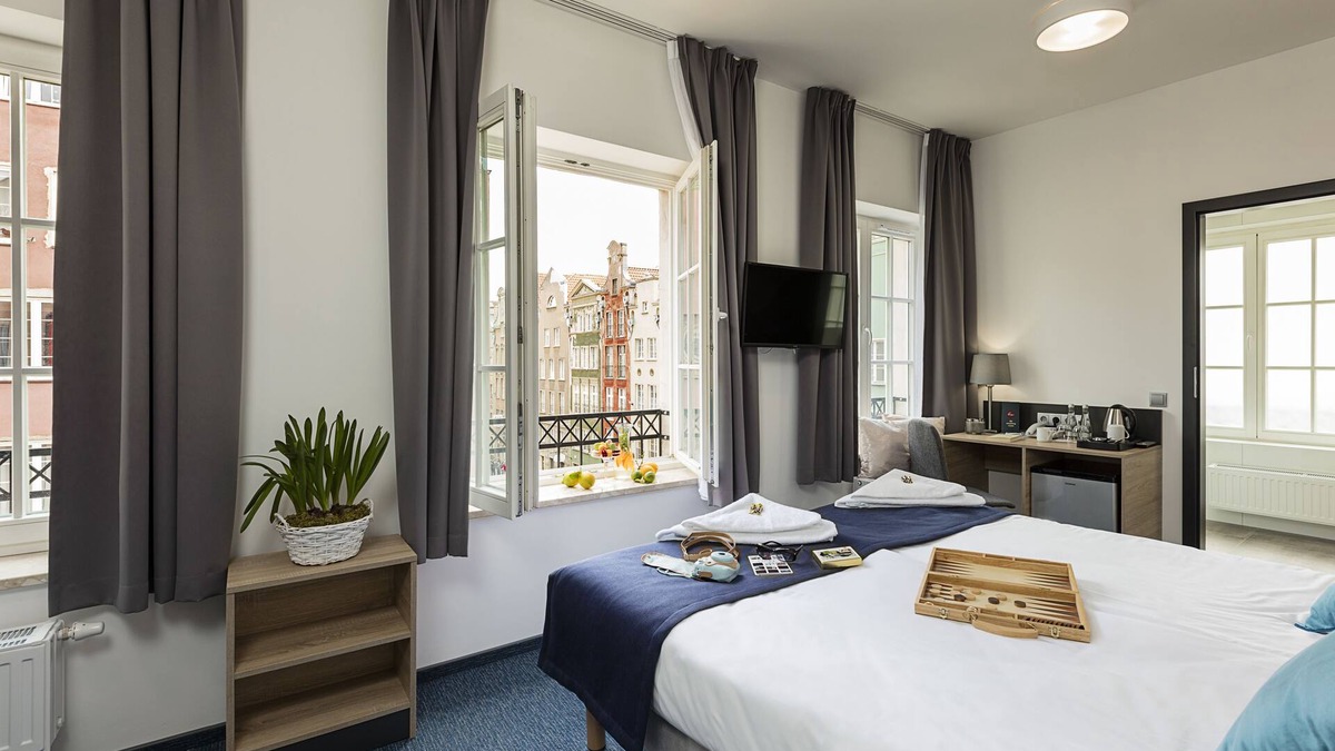 Old Town Hotel | Fama Residence