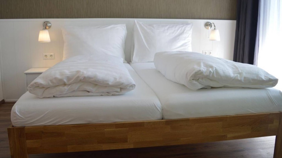 Seeboden Apartment | Familienzimmer mit Balkon 2-6 Pers. - B & B Gmeineck