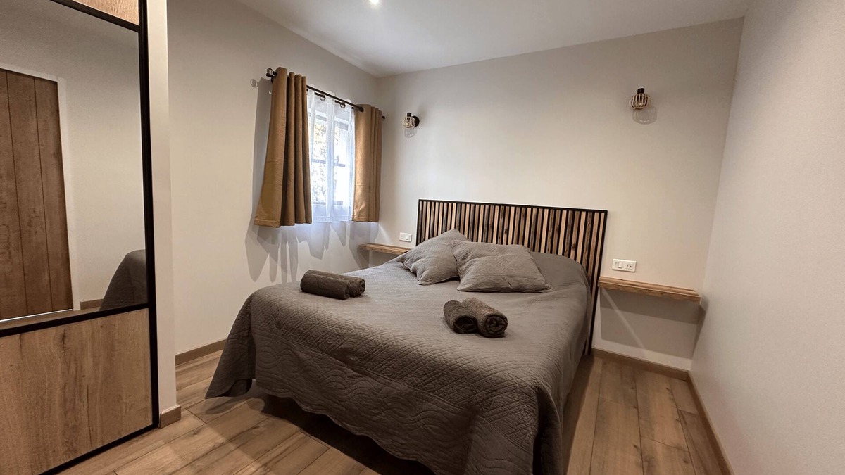St.-Remy-de-Provence Apartment | Family apartment garden view