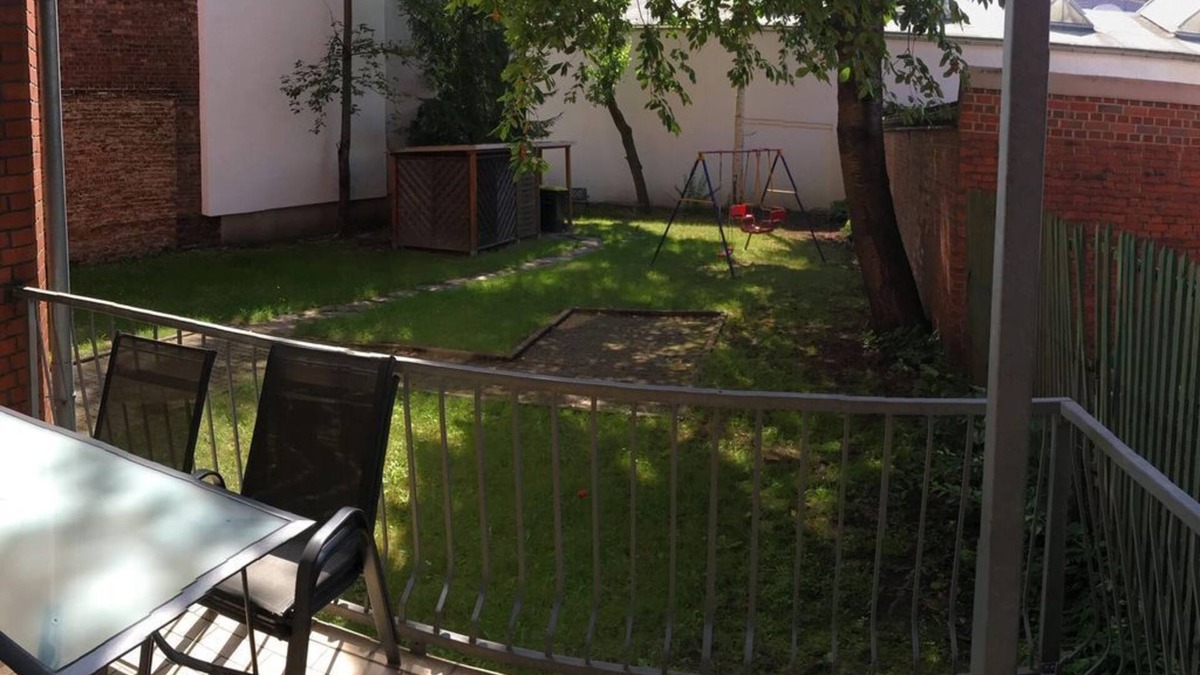 Zwickau Apartment | Family accommodation at Platz der Völkerfreundschaft - apartment/flat, bathroom, WC,