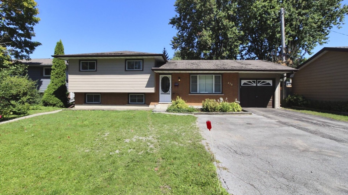 Orillia House | Family and Friend Gateway to Sunshine city